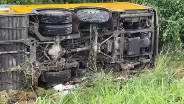 Los pasajeros fueron atendidos por paramédicos de Bacalar y Chetumal