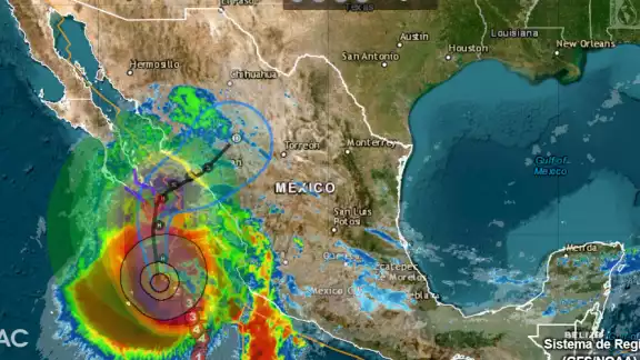 ¿Dónde se localiza el huracán Norma?