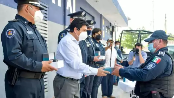 Tulum, además de estos casos policíacos, en las últimas semanas ha sido escenario de diversas balaceras que han dejado varias personas muertas, así como turistas heridos Tulum, además de estos casos policíacos, en las últimas semanas ha sido escenario de diversas balaceras que han dejado varias personas muertas, así como turistas heridos