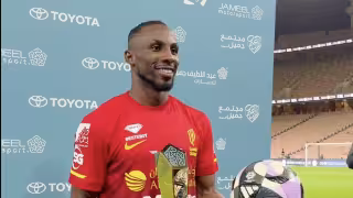 Balón de Oro 2026: Julián Quiñones entraría en la lista de 30 nominados