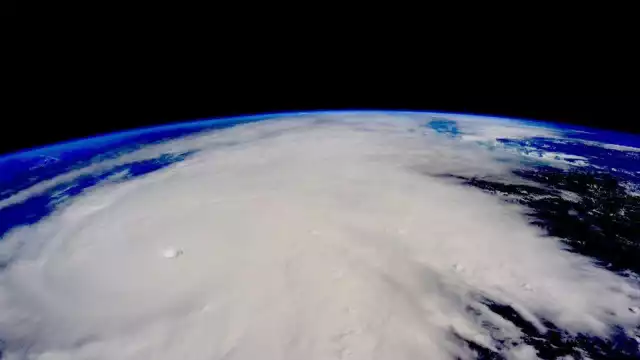 Dependiendo de su fuerza un ciclón tropical puede llamarse depresión tropical, tormenta tropical y huracán