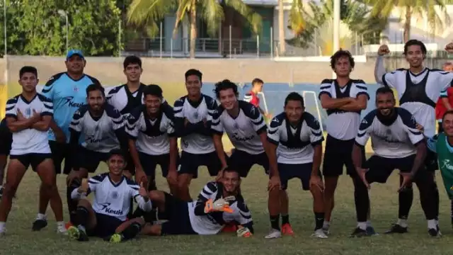 El reto de la “Ola Futbolera” será mantener el paso para asegurar el boleto a la fase final