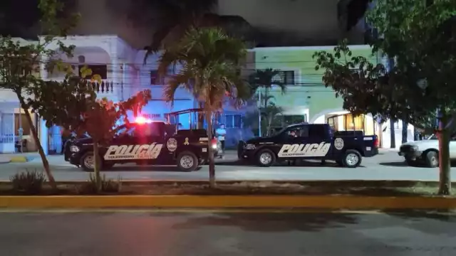 Testigos informaron que la persona se lanzó desde un balcón