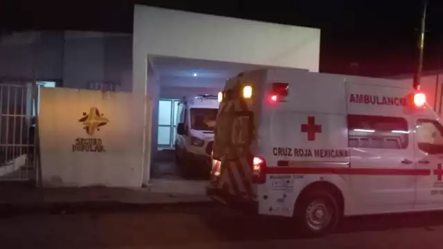 La mujer embarazada, de 19 años de edad, tuvo que se trasladada de emergencia a un hospital de Tulum
