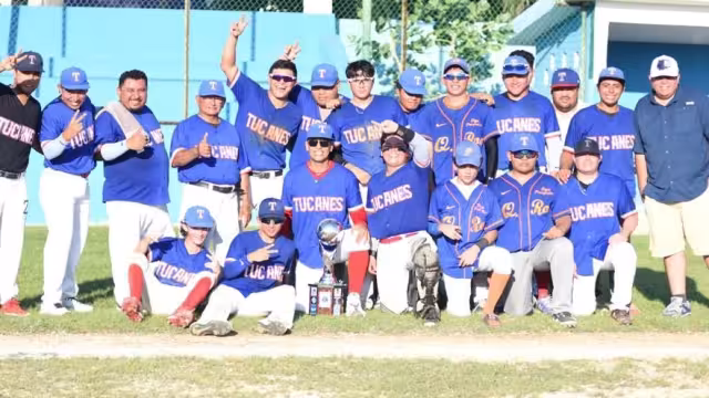 La final de la segunda edición de la Liga de Prospectos de jugó en el parque "El Pescador"
