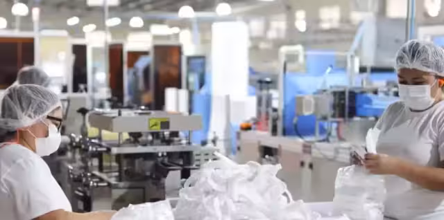 Se reportaron 340 mil plazas en la primera mitad de este 2025