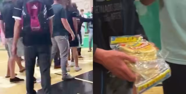 El quipo fue suspendido y tomarán un curso para conducta deportiva y racismo