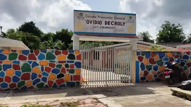 La SEQ sólo mandó sanitizar tras descubrir el caso positivo en el kínder de José María Morelos