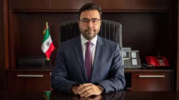 Gabriel Contreras, es el primer mexicano en ocupar la vicepresidencia de la compañía de telecomunicaciones más gránde del mundo