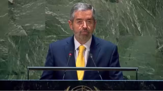 El embajador de México ante ONU, Juan Ramón de la Fuente, planteó exigir a Estados Unidos poner fin al bloqueo a Cuba.