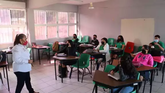 Semanas atrás, una persona ingresó al Cecytec Campeche para vender drogas Semanas atrás, una persona ingresó al Cecytec Campeche para vender drogas