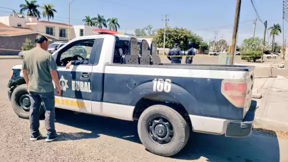 Masacran a policías con ráfagas de "plomo" en Cajeme, Sonora Masacran a policías con ráfagas de "plomo" en Cajeme, Sonora