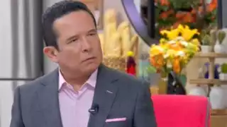 El presentador no puede ni mencionar el nombre de la persona que emitió la orden de restricción; que presuntamente se trataría de Alfredo Adame