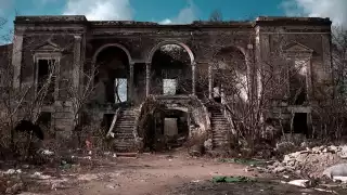 Hoy la hacienda está en ruinas y varias son las voces que cuentan situaciones paranormales. Foto: Internet