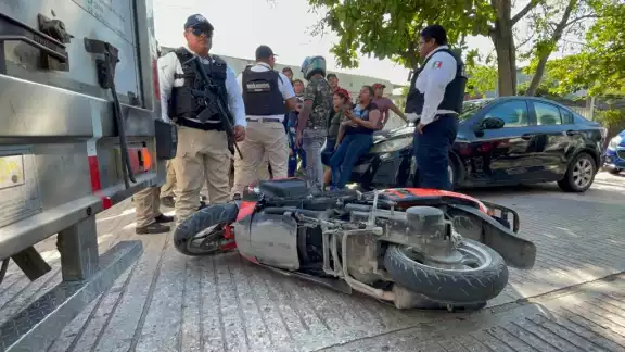 La mujer estaba saliendo del cementerio luego de enterrar a uno de sus familiares