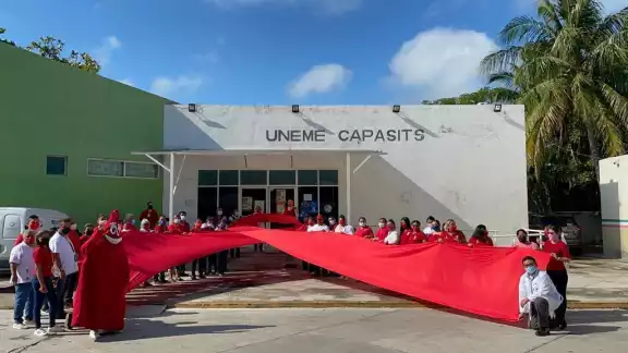 El VIH también es una pandemia, advierte la delegada de Naciones Unidas El VIH también es una pandemia, advierte la delegada de Naciones Unidas