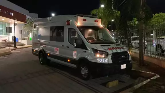 Familiares encontraron a la chica en una vivienda de la colonia Pedregal junto con un frasco de pastillas; pereció a los pocos minutos