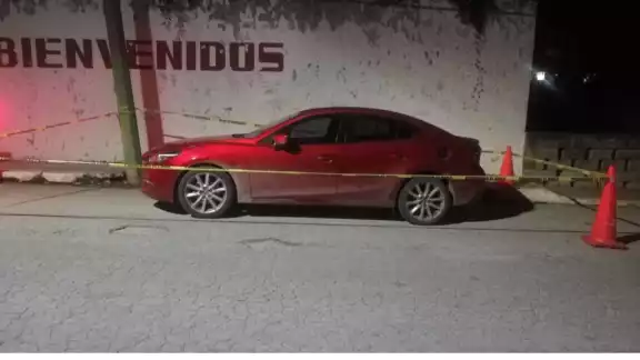 Su vehículo fue encontrado abandonado en la calle Rafael Melgar Su vehículo fue encontrado abandonado en la calle Rafael Melgar