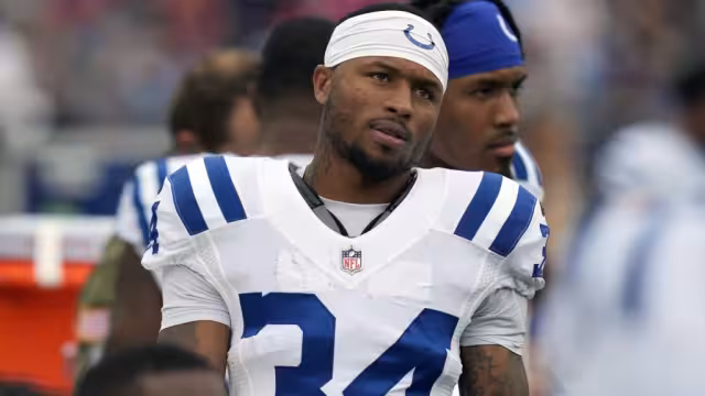 NFL suspende a cuatro jugadores involucrados en apuestas