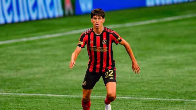 Dmm cerca de las Chivas