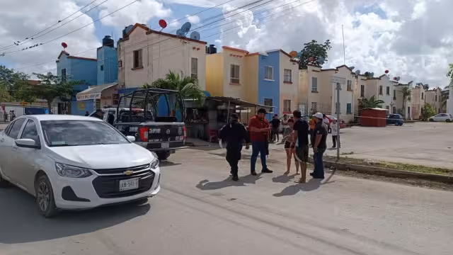 Vecinos pidieron auxilio a las autoridades para atender al hombre que fue baleado