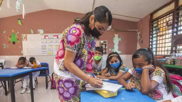Unicornio Por Esto: Educación e Identidad Maya, entrevista a Jesús Lizama Quijano
