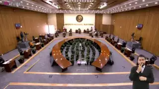 La mayoría de consejeros votó a favor de suspenderla