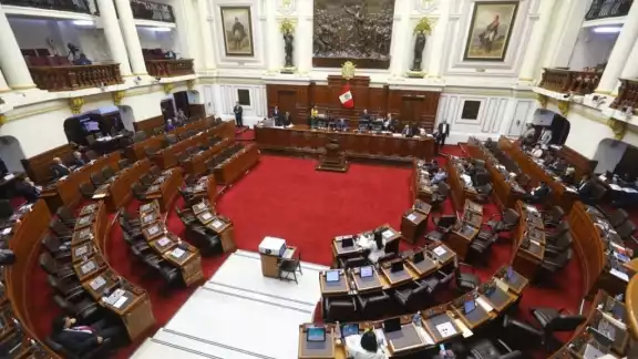 Congreso de Perú aprueba informe que acusa a Pedro Castillo por actos de corrupción Congreso de Perú aprueba informe que acusa a Pedro Castillo por actos de corrupción