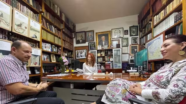 En su visita en las instalaciones del periódico, Alpha Tavera recordó que en la lucha democrática por el magisterio conoció a Andrés Manuel López Obrador