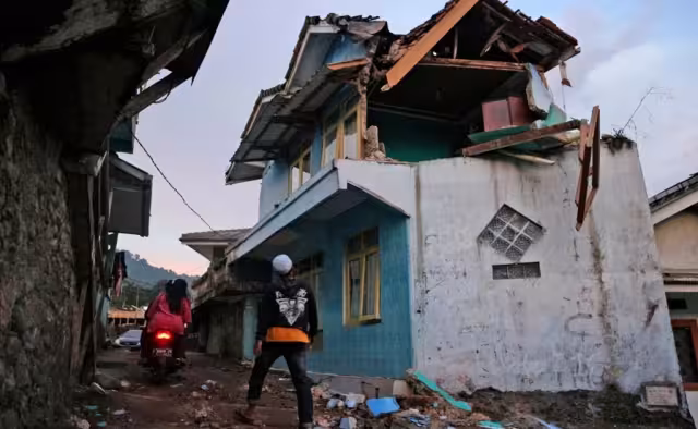 El epicentro del terremoto se situó a 18 kilómetros de la localidad de Banjar