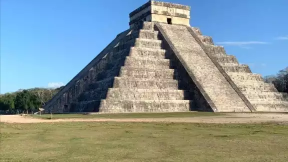 Se podrá observar en las estructuras verticales de las zonas arqueológicas de Yucatán Se podrá observar en las estructuras verticales de las zonas arqueológicas de Yucatán