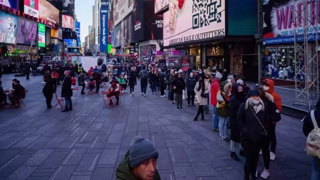 EU registra récord de contagios diarios de Covid-19
