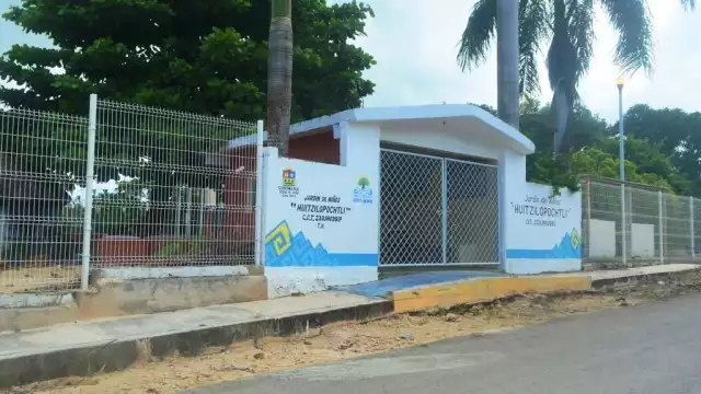 Los papás consideran que las clases mixtas evitarán el rezago educativo