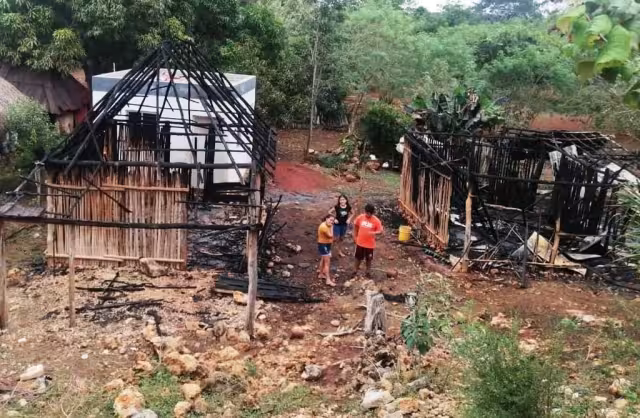 La casa era de paja y se incendió rápidamente, contó Doña Gabriela Vera, habitante de José María Morelos