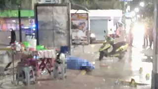 Fue ejecutado la madrugada de hoy a unos pasos de un puesto ambulante