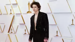 Timothee Chalamet lució un atuendo muy original. Foto: Getty Images