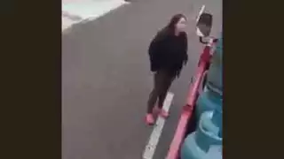 #Ladygas: Mujer se pelea con repartidor de gas por el alto volumen de su música