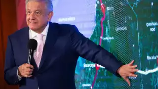 AMLO explicó que con la revocación de la suspensión definitiva, el Tramo 5 del Tren Maya en su totalidad podrá reanudar las obras