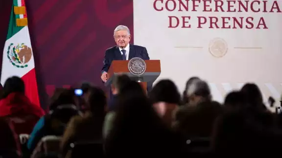 López Obrador dejó claro lo que hubiera ocurrido si Anaya o Meade hubieran sido presidentes López Obrador dejó claro lo que hubiera ocurrido si Anaya o Meade hubieran sido presidentes