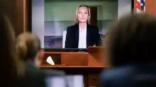 Kate Moss ayudó a Jiohnny Deep de Amber Heard