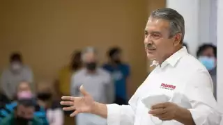 Raúl Morón en un acto de campaña