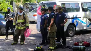 De inmediato se movilizaron elementos del H. Cuerpo de Bomberos y Protección Civil de Solidaridad
