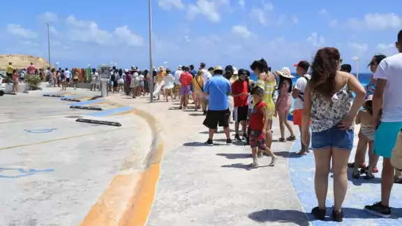 Se espera una temperatura máxima de 29 °C en Cancún Se espera una temperatura máxima de 29 °C en Cancún