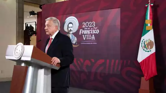 Andrés Manuel López Obrador ofrece su conferencia matutina de este viernes 24 de febrero