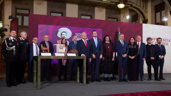 Italia, Francia y Alemania han devuelto más de 80 piezas en los últimos días Italia, Francia y Alemania han devuelto más de 80 piezas en los últimos días