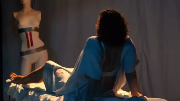 La idea en su fuero interno era potente y clara: traducir en escena la terrible vivencia que había marcado