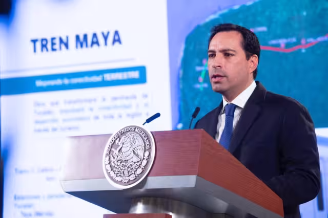 El gobernador Mauricio Vila participó en la mañanera desde Palacio Nacional este lunes