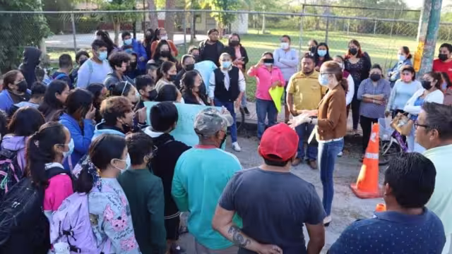 Padres piden la presencia de la Segey y SEP