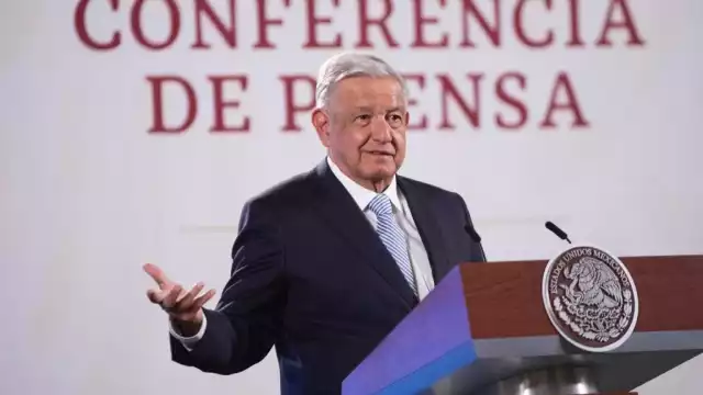 AMLO indicó que Carlos Joaquín González ocupará un cargo en el Gobierno de México apenas deje la gubernatura de Quintana Roo