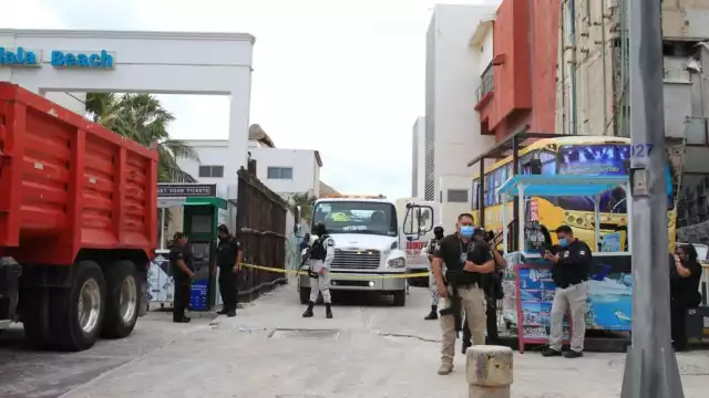 Por más de 20 minutos automovilistas han esperado a vuelta de rueda que puedan transitar con mayor velocidad